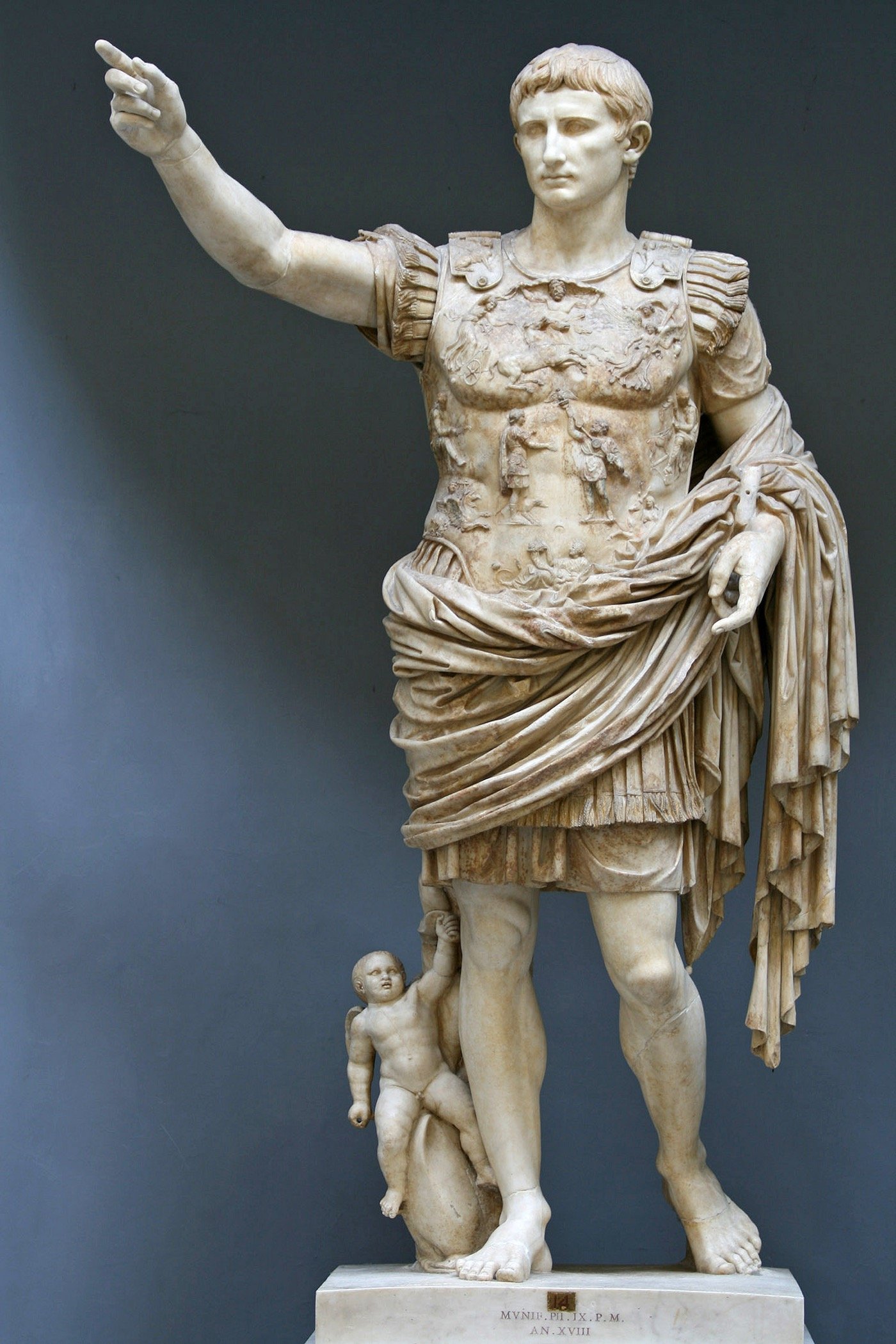 Figure 1 : The Augustus of Prima Porta, a marble statue of Rome's first emperor, who founded the Principate in 27 BCE while publicly presenting himself only as the Senate's "leading citizen". Photo: Till Niermann / Wikimedia Commons / Public Domain.